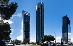 Lujo En Las 4 Torres! Business Area